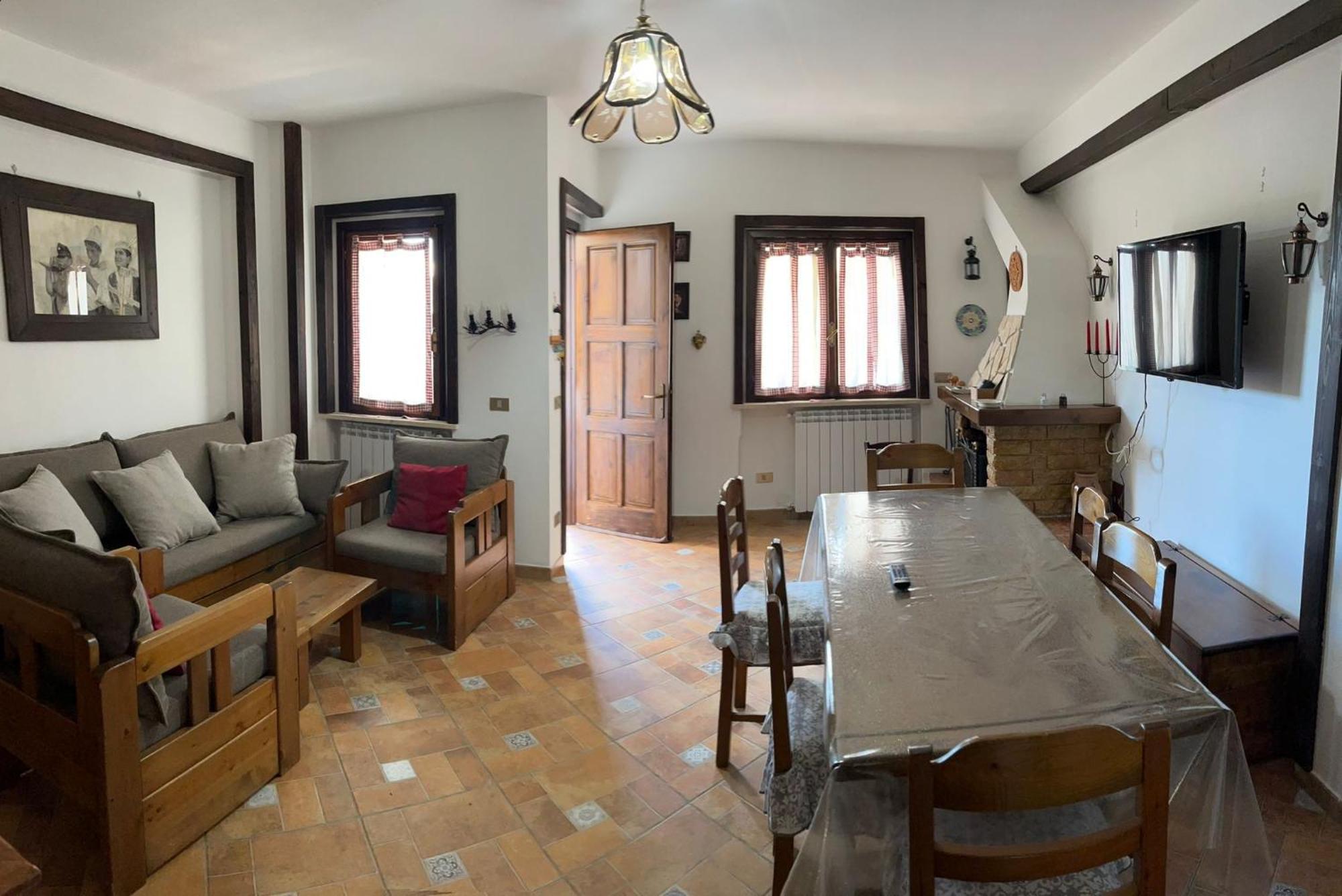 Il Rifugio Di Carmine Apartment Кастел ди Сангро Екстериор снимка